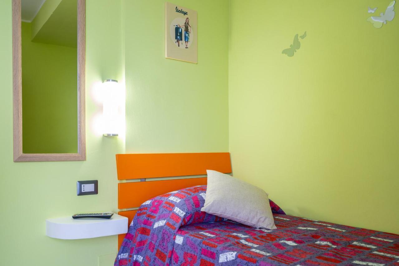 Casa Vacanze Dell'Angelo San Mauro Castelverde Εξωτερικό φωτογραφία
